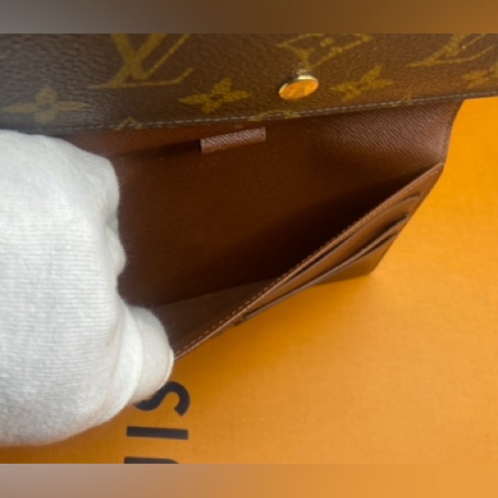 LOUIS VUITTON ❤️❤️ PORTE TRESOR INTERNATIONAL TRIFOLD MONOGRAM LONG WALLET - Picture 12 of 15